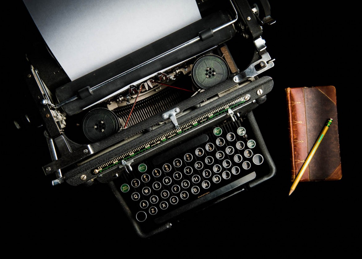 100% free essays image